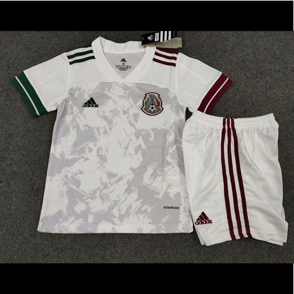 mexico away kit